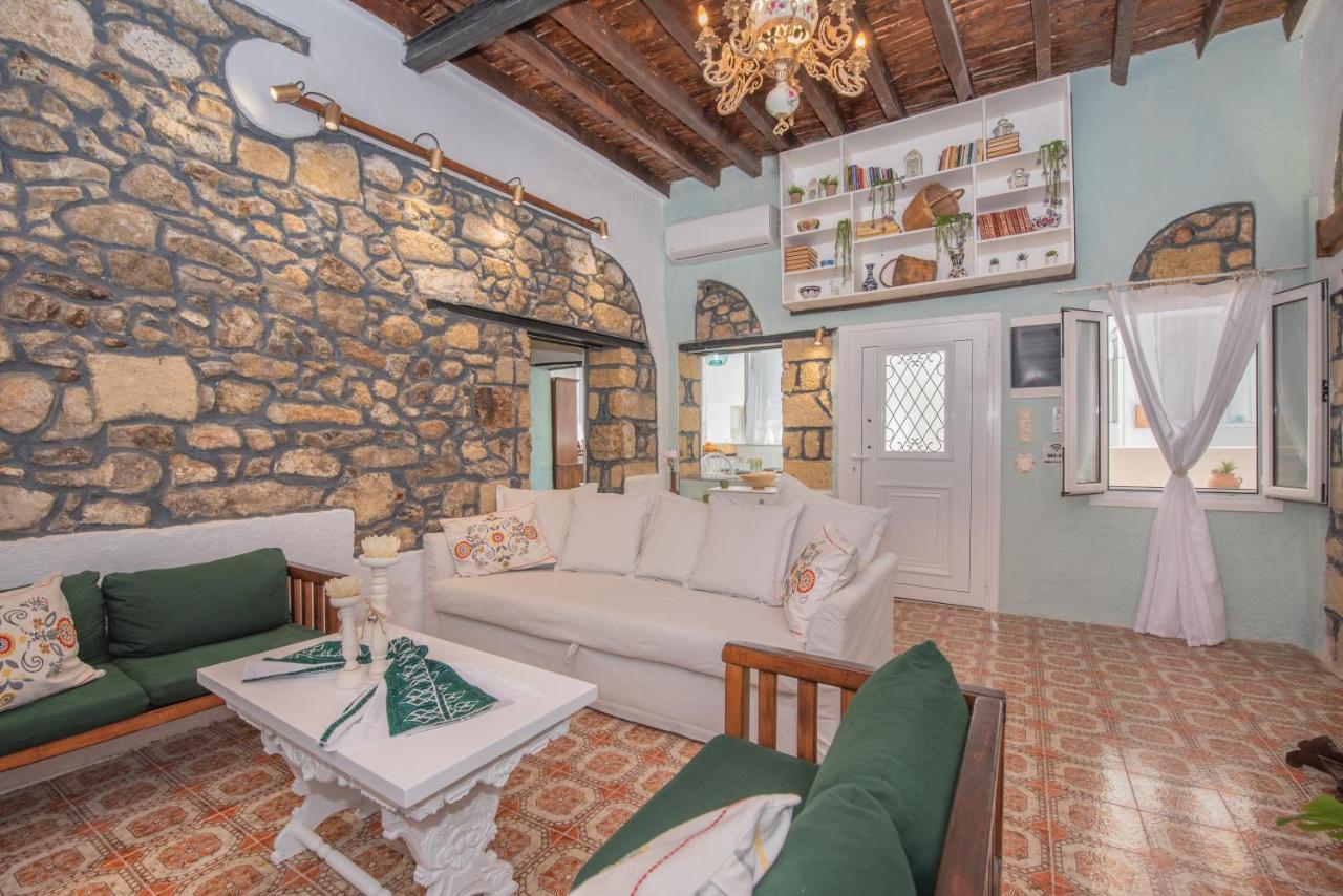Philoxenia Traditional House Pastida Екстериор снимка