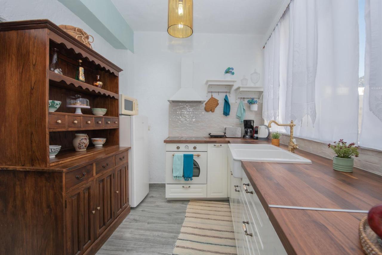 Philoxenia Traditional House Pastida Екстериор снимка