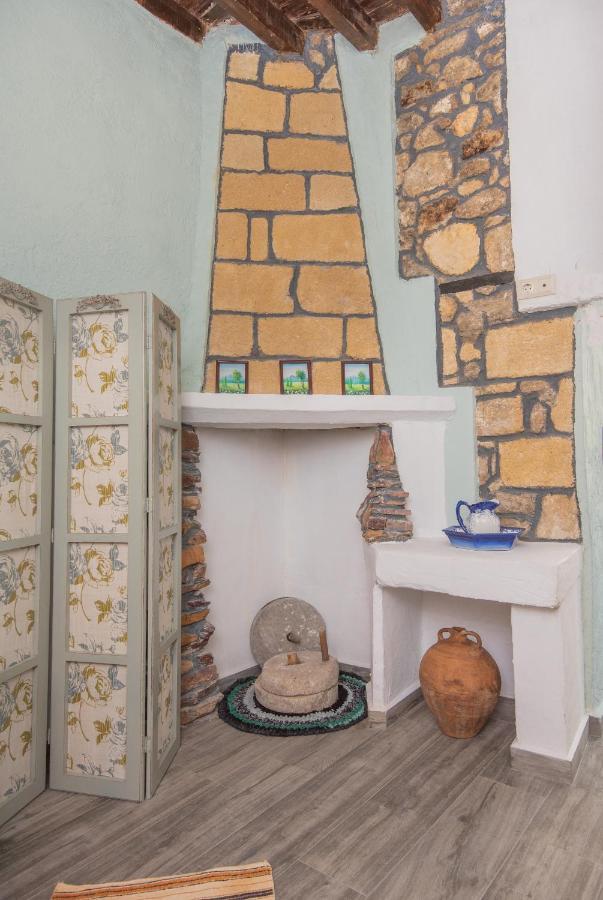 Philoxenia Traditional House Pastida Екстериор снимка